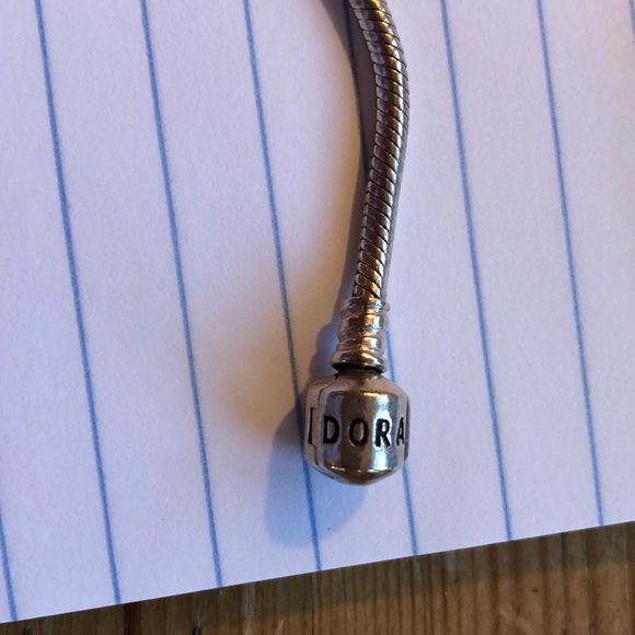 Pandora bracelet with 4 charms - Picture 5 of 5